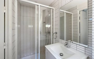 Property slide 19