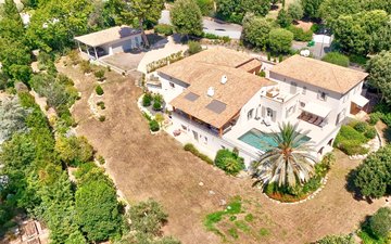 Property slide 17