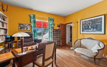 Property slide 17