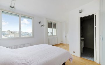 Property slide 10