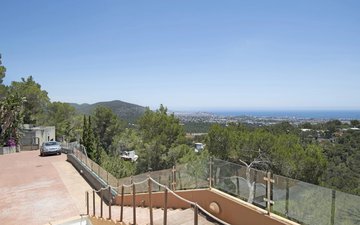 Property slide 3