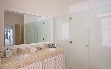 Property slide 14
