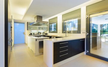 Property slide 17