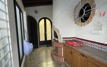 Property slide 19