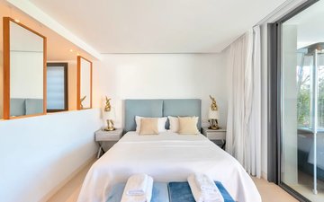 Property slide 17