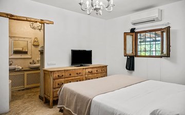 Property slide 11