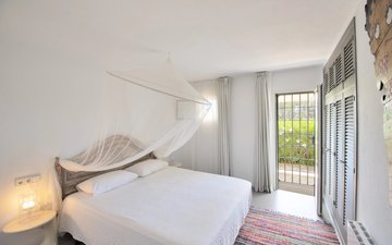 Property slide 14