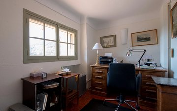 Property slide 19