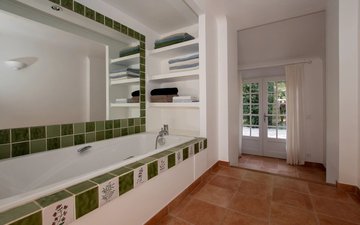 Property slide 19