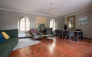 Property slide 4