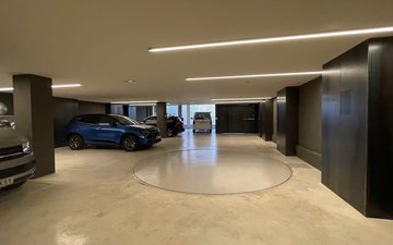 Property slide 17