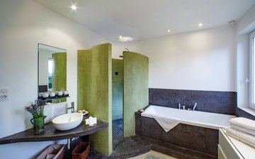 Property slide 19