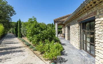 Property slide 20