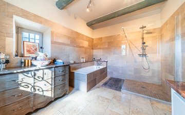 Property slide 20