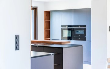 Property slide 16