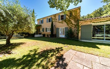 Property slide 18
