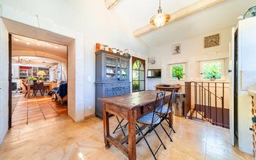Property slide 10