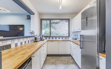 Property slide 7