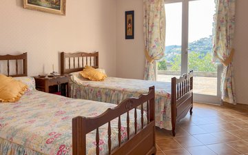 Property slide 11