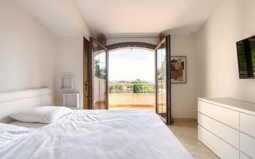 Property slide 4