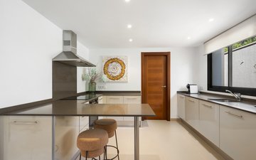 Property slide 14