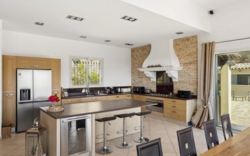 Property slide 9
