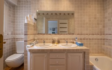 Property slide 18