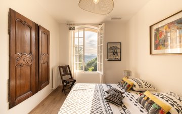 Property slide 16
