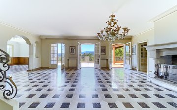 Property slide 6