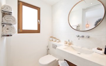 Property slide 19