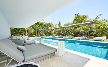 Property slide 8