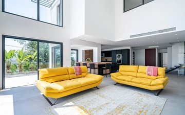 Property slide 10