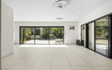 Property slide 12
