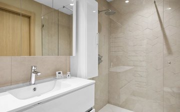 Property slide 20