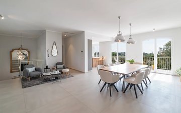 Property slide 17