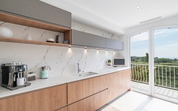 Property slide 19