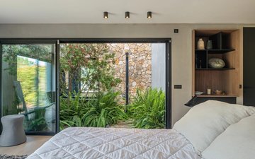 Property slide 20