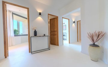 Property slide 15