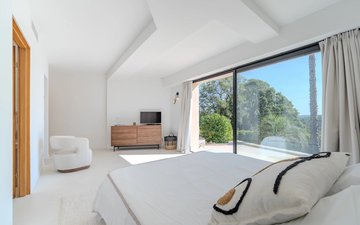 Property slide 16