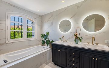 Property slide 18