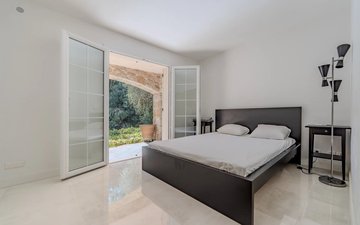 Property slide 8