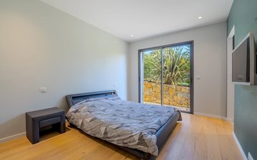 Property slide 12