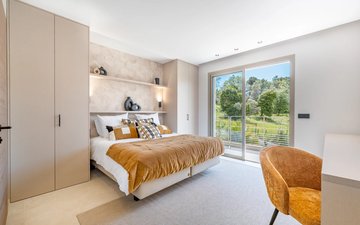 Property slide 14