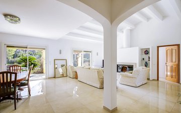 Property slide 15
