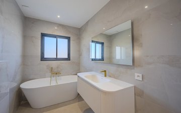Property slide 16