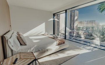 Property slide 17