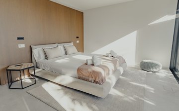 Property slide 18