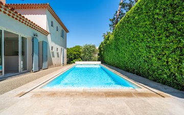 Property slide 9