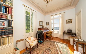 Property slide 19