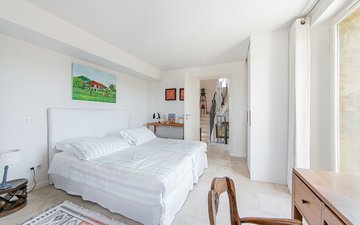 Property slide 12